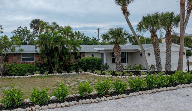 310 Gasparilla St - 3Brd/2Bath - Private Pool - Pet Friendly - Sleeps 6