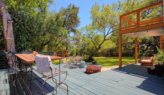 3b2b Hidden Oasis in the Hills-Close to Downtown