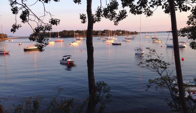 A Sailor's Paradise - Stevens Cove Guest Quarters