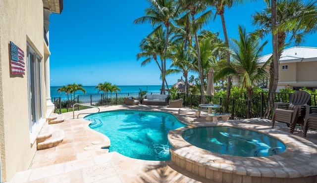 An Ocean Front Luxury Retreat for Your Dream Vacation in the FL Keys.