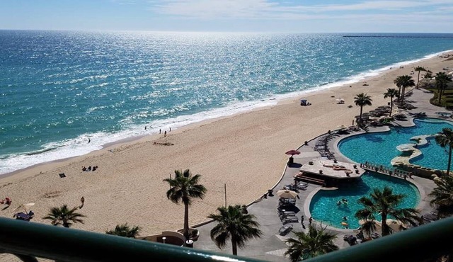 As seen on HGTV! Sonoran Sea, Beach Front, Stunning Ocean Views,2B/2B, 8th Floor