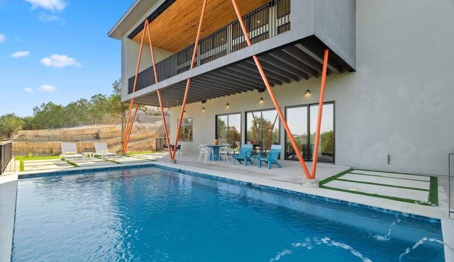 Award-Winning Lakehouse | Pool + Lake Views