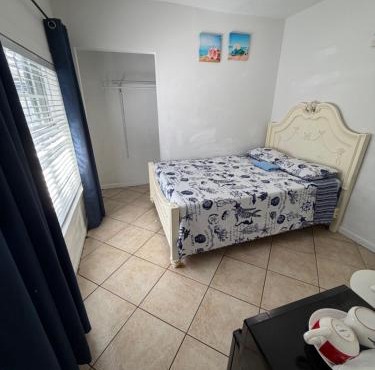 B5 Best Value on Private Bedroom with Private Bathroom in Little Havana, Miami