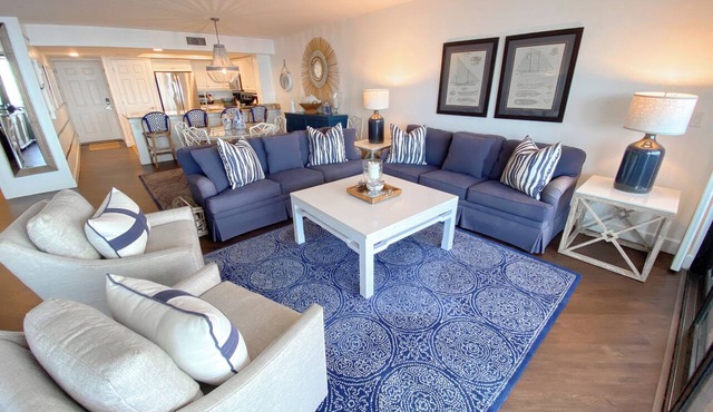 Bay View Tower 334: Enjoy fishing by day, and Beachfront views for Sunset