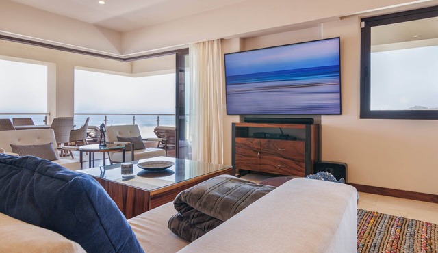 Beachfront 3 Bedroom Luxury Condo in Exclusive Diamante Golf