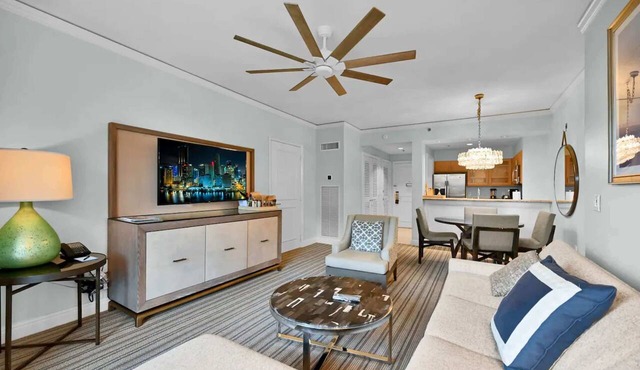 Beachfront Apt w/Stunning Views