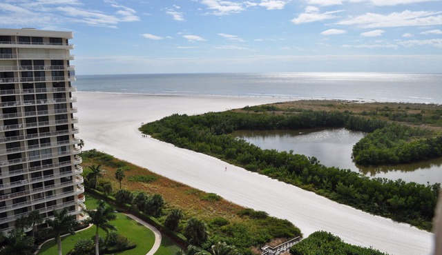 Beachfront Condos 1604 (1 of 3 owned)see #4470410 & 1020310 ALL NEWLY REMODELED