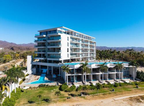 Beachfront townhouse TH03A