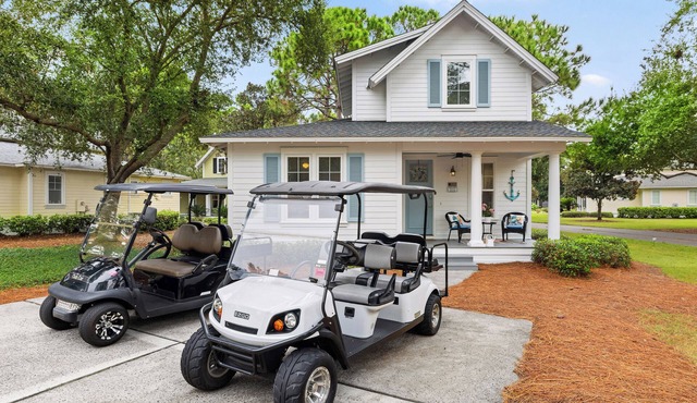 Beautiful - 6 pax Golf Cart w optional 4 pax, Pool, HotTub, Gym, Pet Friendly