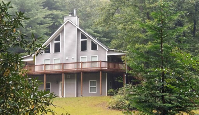 Beautiful Tranquil Mountain Home in Andrews, NC