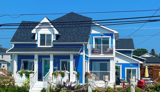 Blue Lobster Summerside Harbour