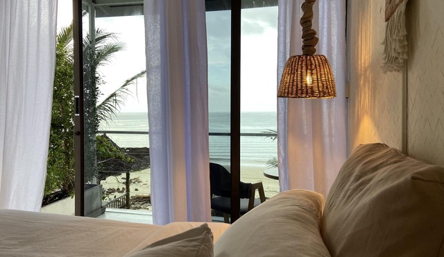 Boho beachfront cottage in Tambon Ko Pha-ngan