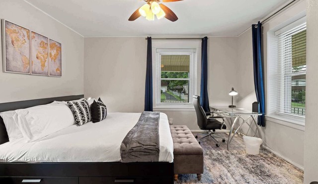 Brand New 1BDR Near Downtown Ardmore | Free Park
