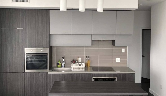 Brand new midtown condo - 1 bed/private bath