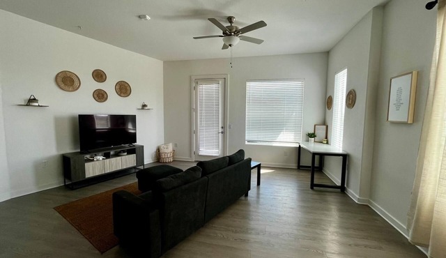 Bright & Cozy 1BHK with 1.5 Baths in Leander