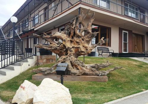 Bristlecone Motel in Ely