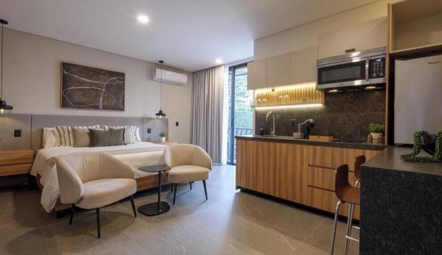 Casa Makech: Premium · ★ Private Balcony - Suite 15