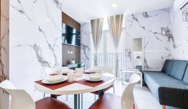 ¡Cerca de Fundidora! 7 huéspedes|King bed 2BR|2br