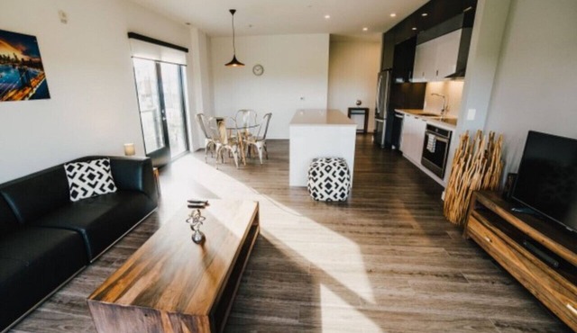 Charming 2BR Apt Close to Assiniboine Park and Zoo
