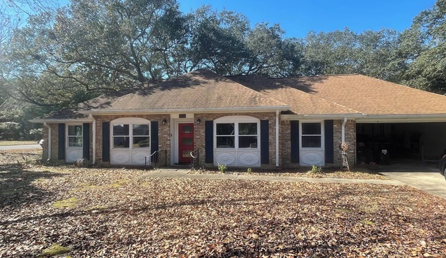 Charming 3-bedroom house with AC near beaches in beautiful Fort Walton Beach