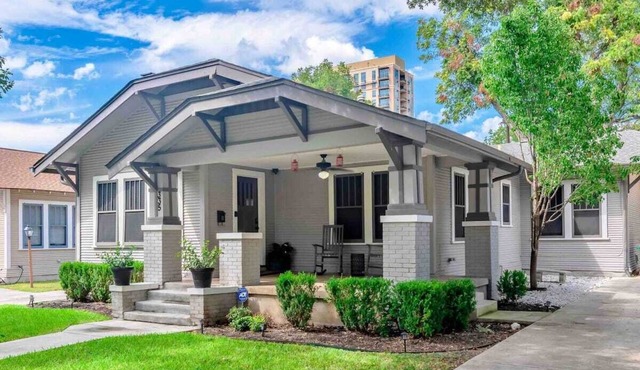 Charming Bungalow Near Riverwalk, Zoo & The Pearl