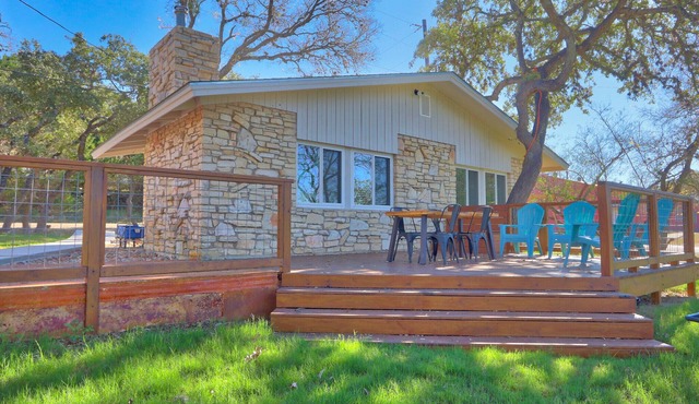 Charming Cottage with Modern Interior | Millie's Cottages Ruth