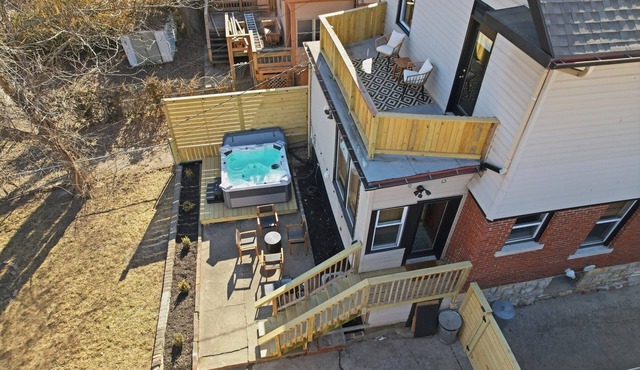 Charming Historic 1890 House | Hot Tub + Streetcar Access | KC