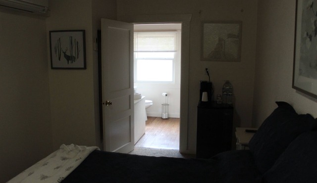 Charming Historic lodge #2 in Glide