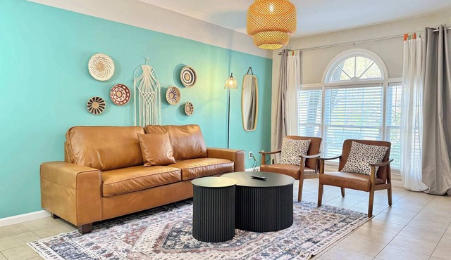 Charming Norcross Townhouse! Quiet & Convenient Stay