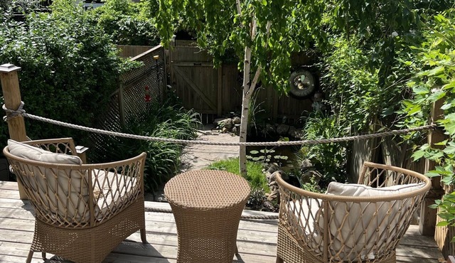 Charming Parkside Oasis in historic Cabbagetown