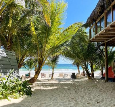 Chavez Eco Beach Camping and Cabañas