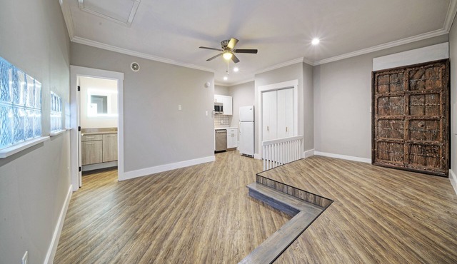 Classy studio perfect small apartment