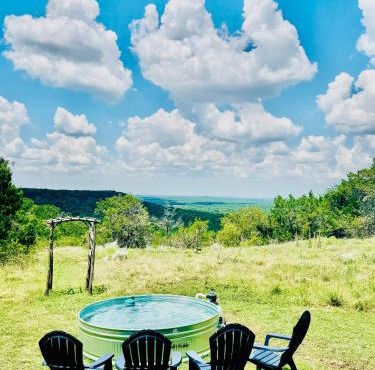 Cliffside Cabin @ High Hope Ranch Cowboy POOL!
