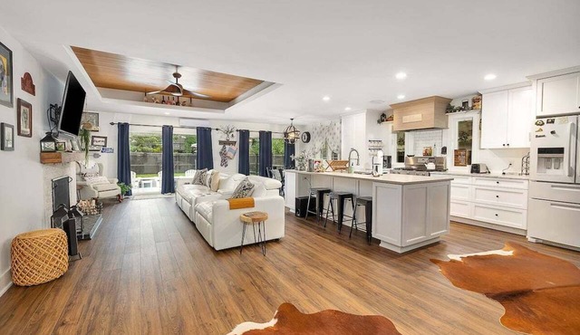 Coastal Cowbell | Luxury 3BR Saltwater Pool Home St. Simons Island Near Beach