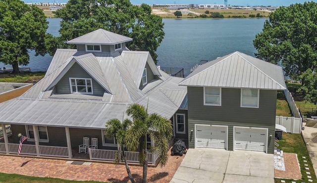 Costa 1BD Lake Condo - Paradise - Beautiful Area