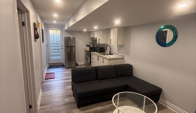 Cozy 2-Bedroom Basement Suite Near Kelso Ski & Conservation Area