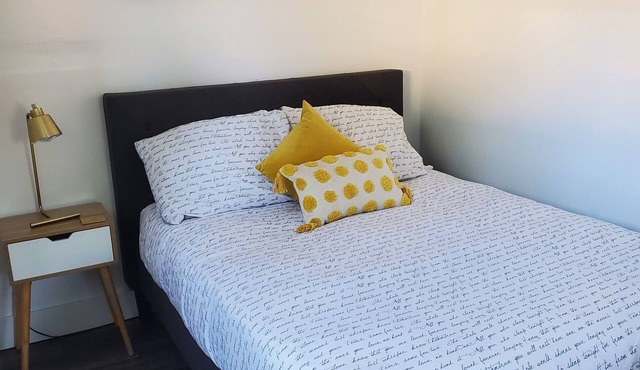 Cozy 2 bedroom suite