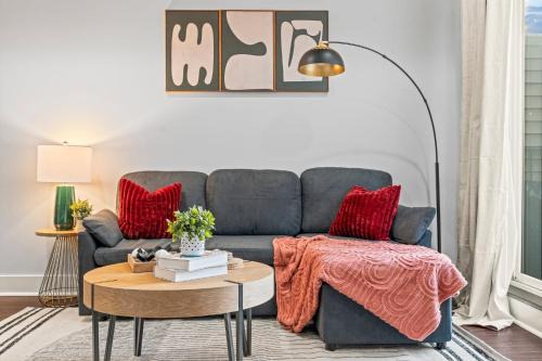 Cozy 3BR with Roofdeck MET Direct Subway to FIFA