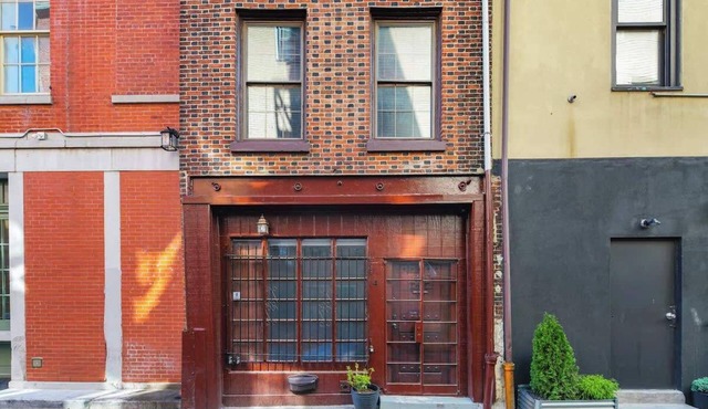 Cozy Studio Retreat in Philadelphia