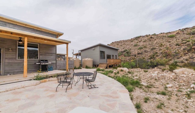 Crystal Mountain Cabin PLUS Bunkhouse. TWO Houses