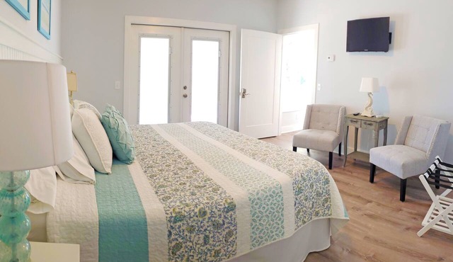 Darien Waterfront Inn