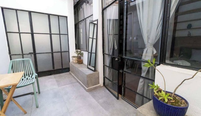 Depa 2 · Chic Mini Loft w/Private Terrace in Condesa