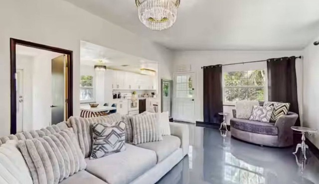 Elegant Sweet Home Sarasota