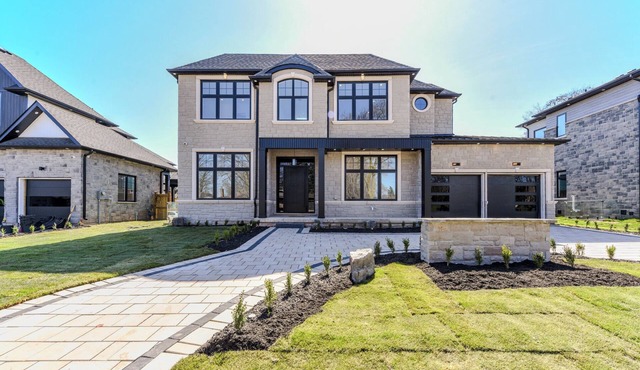 Elite 5 BR, Lake, Gym, Sauna, Mov Thtr, OutD FP & Ktcn, Kids play rm