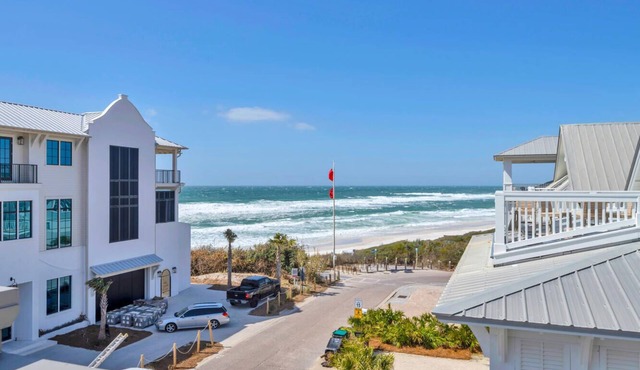 ⭐Endless Gulf Views~Steps2Beach~6 Bikes~Pool~Gourmet Kitchen~Churchill Dunes