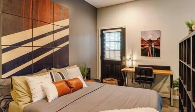 Eva's Studio | Downtown ATL | Near Mercedes-Benz Stadium