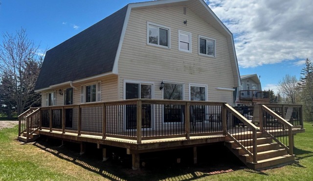 Family Friendly Cottage with Waterfront Access in beautiful Tyne Valley
