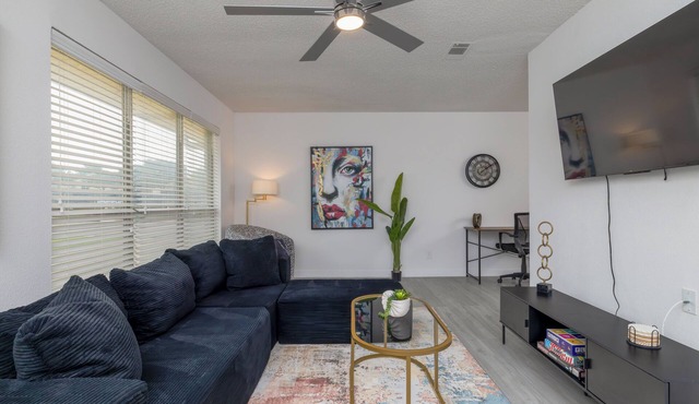 Fenced Yard, Garage + Workspace - Pet-Friendly