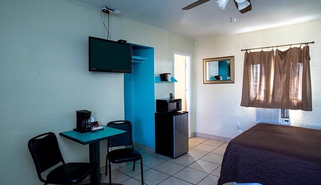 ❤️FRIENDLY & CLEAN BOUTIQUE MOTEL 8❤️