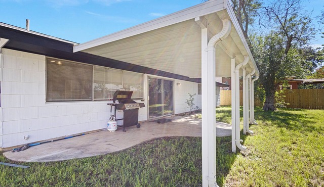 Great for families with the basketball court.